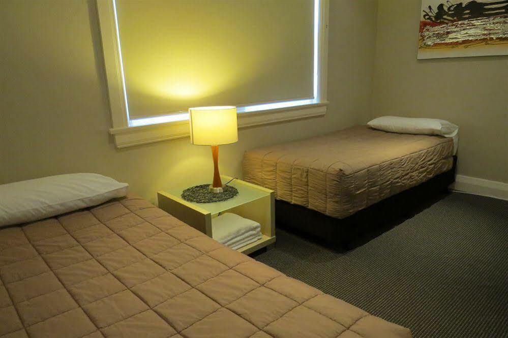 Waldorf Drummoyne Serviced 3* Sydney