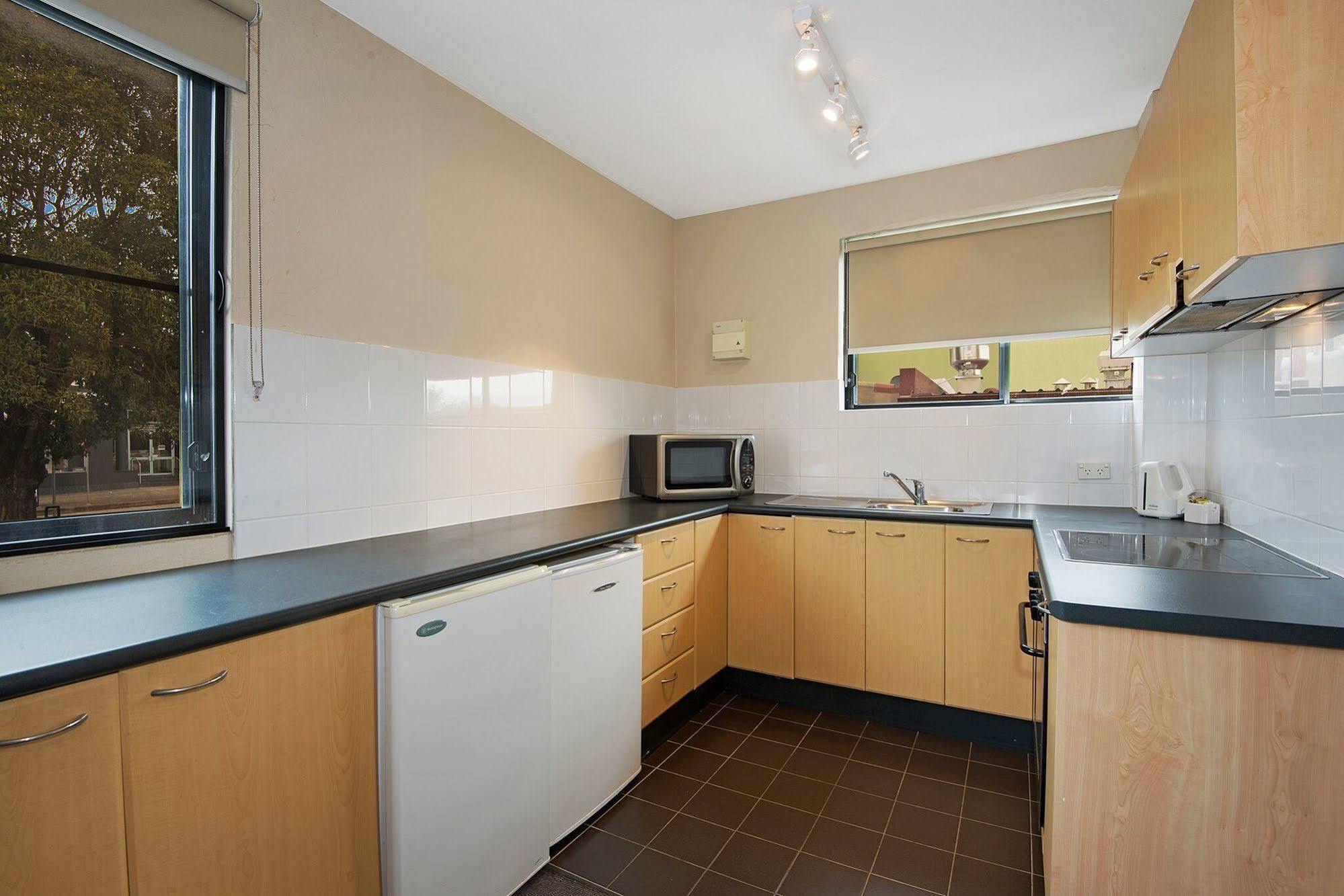Waldorf Drummoyne Serviced 3*