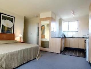 Waldorf Drummoyne Serviced 3*