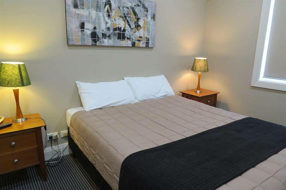 Waldorf Drummoyne Serviced